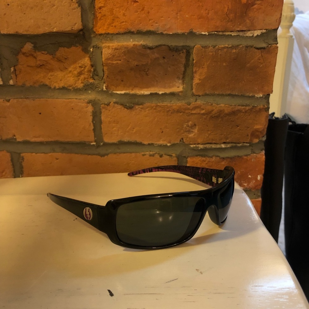 Electric Charge Sunglasses